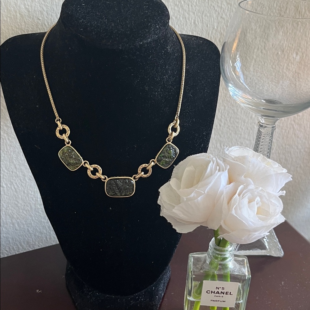 Gorgeous reversible necklace